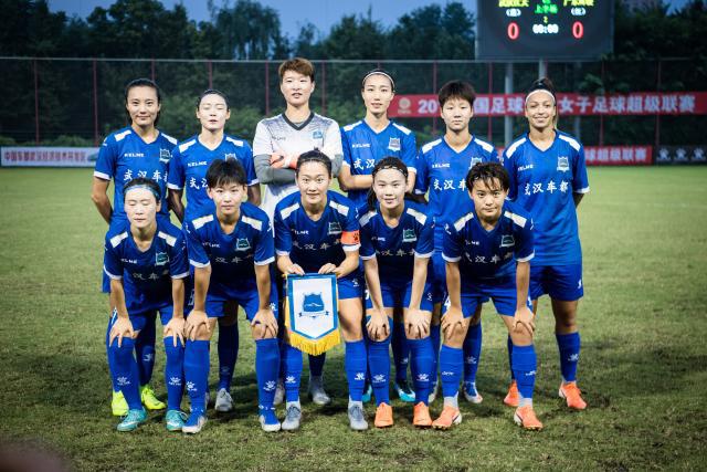 切尔西3-2险胜富勒姆：别让花边盖过绿茵